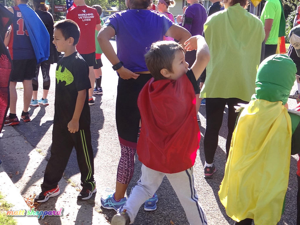 United Way Super Hero 5K walk/run - photos by Matt Sheppard for CSiNewsNOW.com